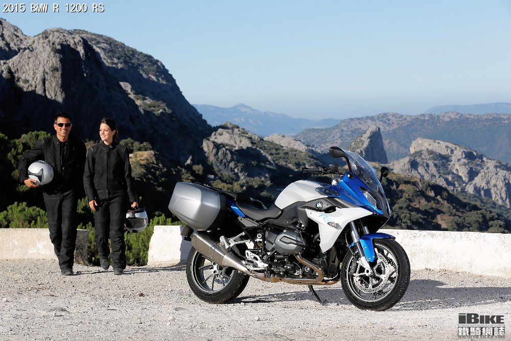 la-nuova-bmw-r-1200-rs-p90163601 highres