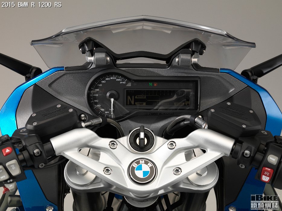 la-nuova-bmw-r-1200-rs-p90163472 highres