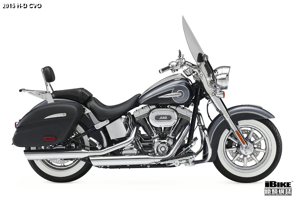 la-nuova-gamma-2015-di-harley-davidson-sempre-piu-ricca-e-completa-2052