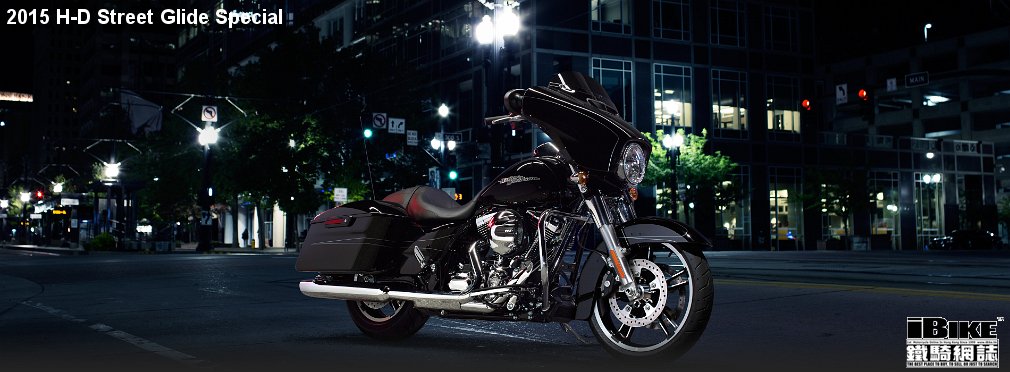 la-nuova-gamma-2015-di-harley-davidson-sempre-piu-ricca-e-completa-2523