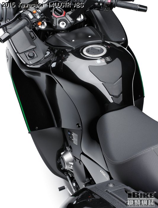 press-kit-kawasaki-eicma-2014-15zg1400e 40ablkfft00d c