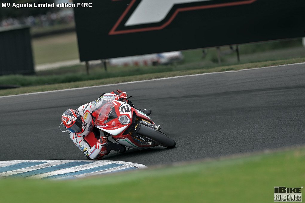 0536 r01 camier action jpg  1920x1280 q85 crop