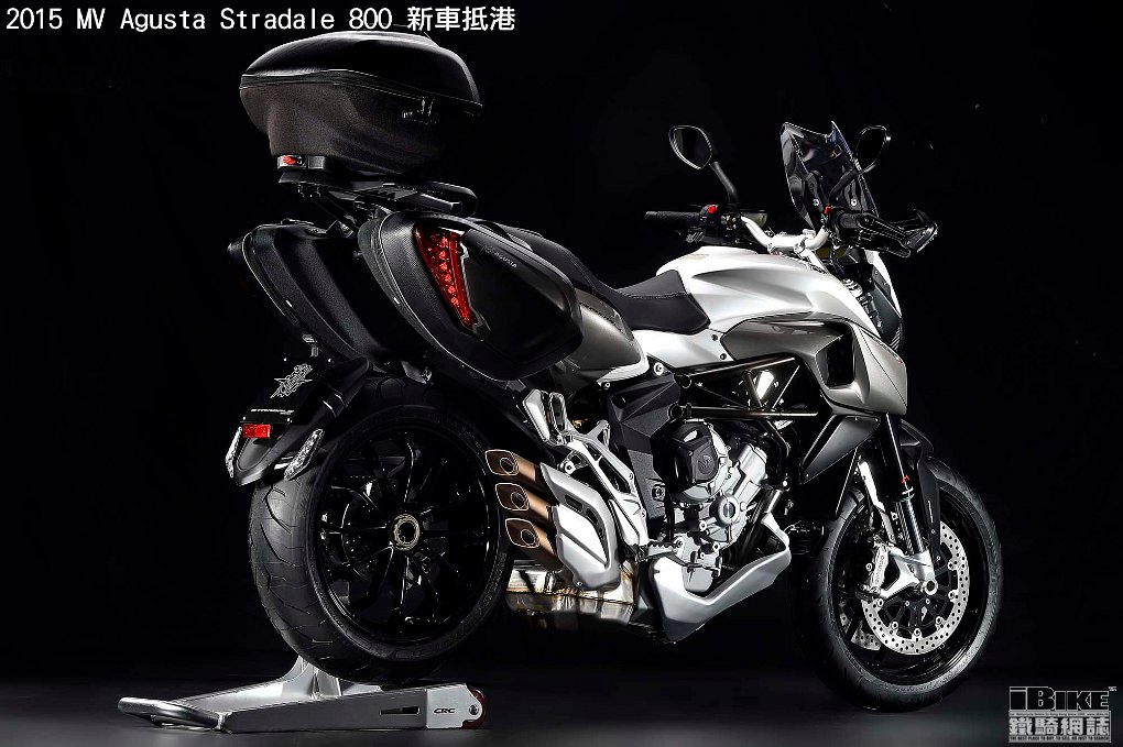 2015-MV-Agusta-Stradale-800-EICMA-18