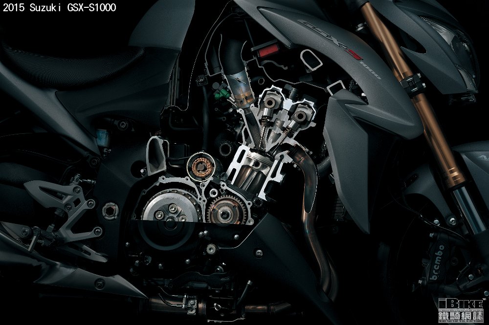 suzuki-press-kit-intermot-novita-2015-gsx-s1000al6 cut model 4