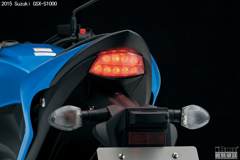 suzuki-press-kit-intermot-novita-2015-gsx-s1000al6 taillight