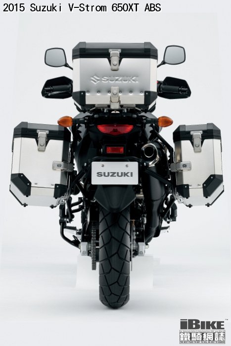 suzuki-press-kit-intermot-novita-2015-dl650xa 2015 acc pgz rear