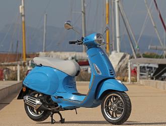 10-vespa-primavera-125-50-anniversario