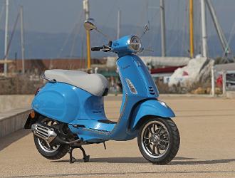 43-vespa-primavera-125-50-anniversario