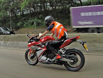 cbr250rr 03